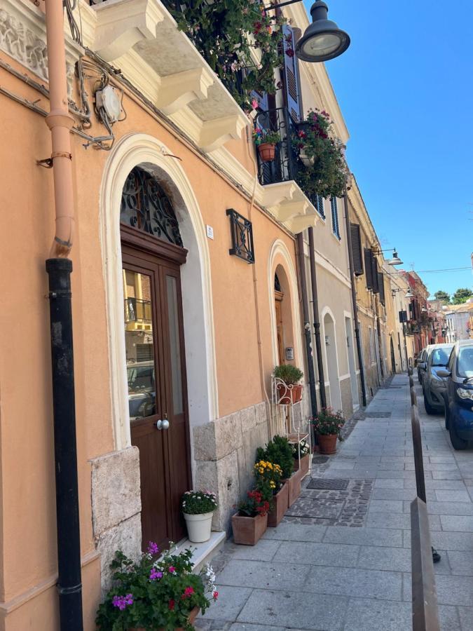 Trigu & Mangoni Bed and Breakfast Κάλιαρι Εξωτερικό φωτογραφία